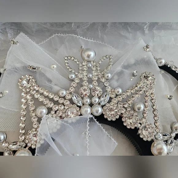 Vera Wang Disney Ears Tiara Crystal Headband Minnie Fairytale Wedding Veil - Picture 2 of 11